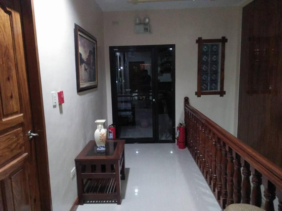 Argamosa Bayside Inn Coron Exterior photo
